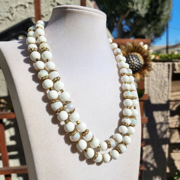 Vtg Jonne Necklace House of Schrager 1950s Milk Glass Givre AB Faceted Retro Mod - Picture 3 of 15